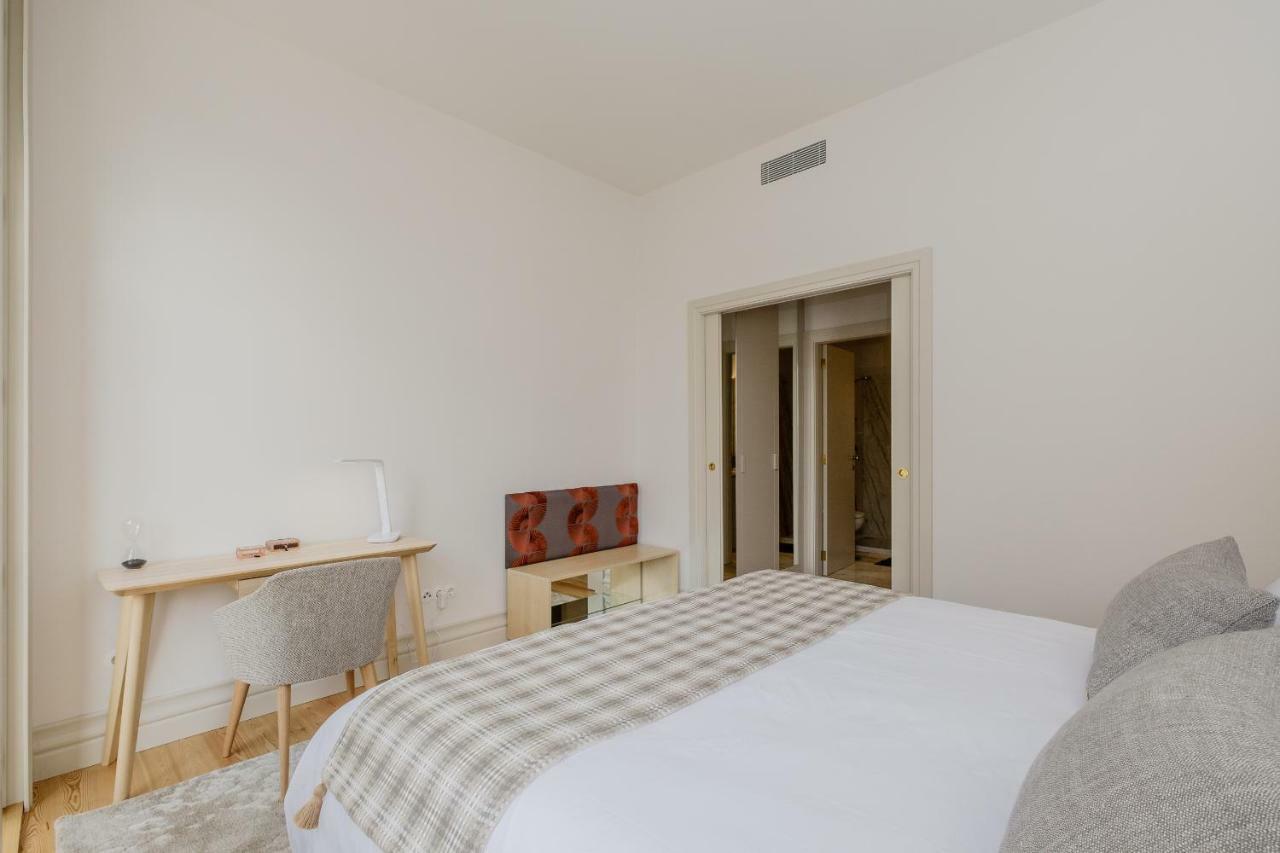Boutique Rentals-Kihara'S Ribeira Apt With Great Views OOporto Exteriör bild